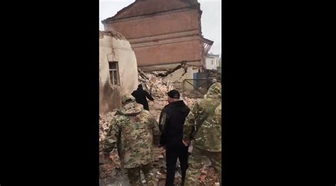 1 killed, 10 wounded as Russian forces hit Ukrainian museum
